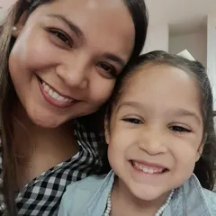 Cristina Tirado con su hija